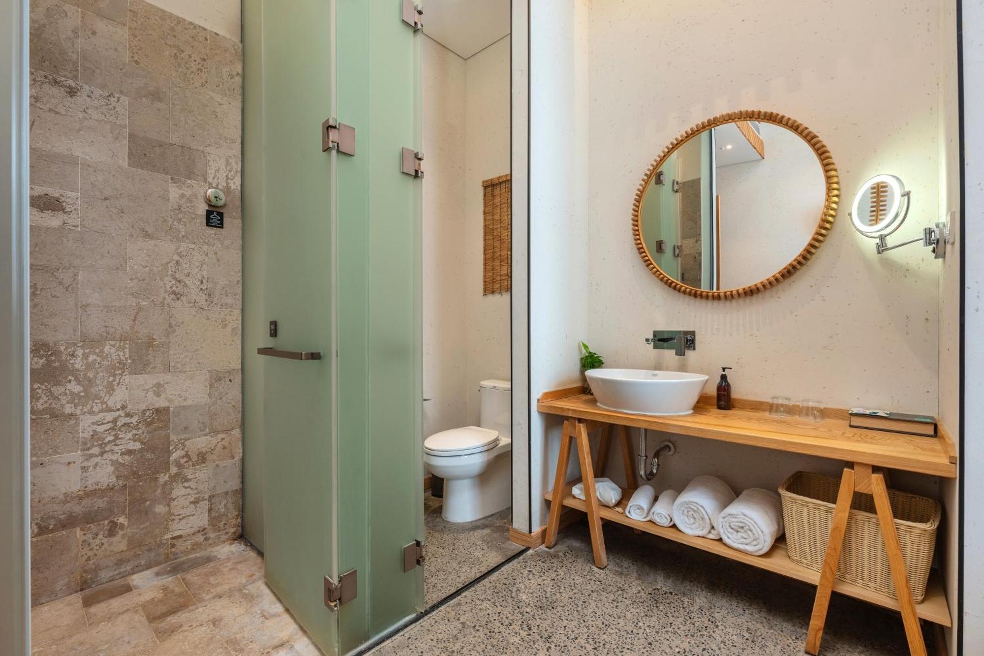 Manli Hotel Shanghai Pudong Airport - Pet Friendly ภายนอก รูปภาพ