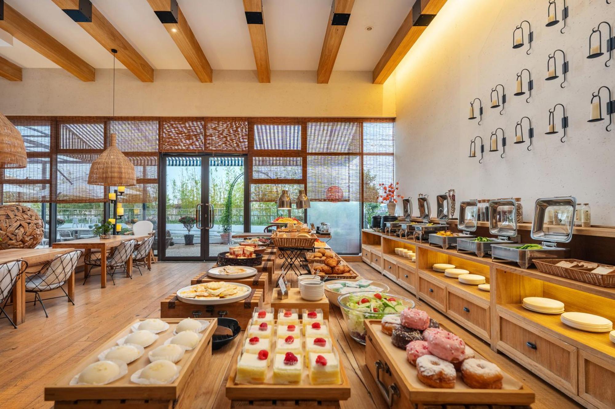 Manli Hotel Shanghai Pudong Airport - Pet Friendly ภายนอก รูปภาพ